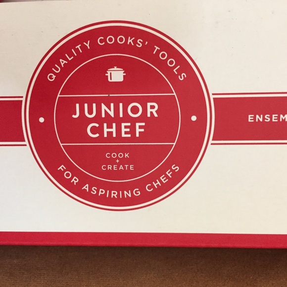 Williams Sonoma Junior Chef Wood Tool Set - Picture 6 of 6